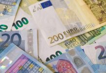 Καταναλωτικά δάνεια και πιστωτικές κάρτες: Δικαίωμα υπαναχώρησης και «κόφτης» στα πανωτόκια – Όλες οι αλλαγές