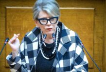 Έλενα Ακρίτα για τη δήλωση της Βάσιας Αναστασίου για τον Αλέξη Τσίπρα: Αυτό λέγεται λεκτική πατσαβούρα επιπέδου Λατινοπούλου