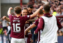 Η Χαρτς του Κυζιρίδη κέρδισε 2-1 τη Ρέιντζερς και φουλάρει για την κατάκτηση του πρωταθλήματος της Σκωτίας