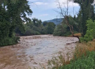 Φούσκωσε ο Πηνειός στην Ηλεία από ισχυρή καταιγίδα
