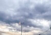 Καιρός αύριο: Επιμένουν οι βροχές και οι καταιγίδες σε όλη τη χώρα – Στους 27 βαθμούς η θερμοκρασία