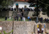 Δολοφονία στο Ηράκλειο: Ξέσπασμα οργής των συγγενών του 21χρονου στην κηδεία του