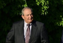 Το πόθεν έσχες του Κώστα Καραμανλή: Τα εισοδήματα, οι καταθέσεις και τα 17 ακίνητα