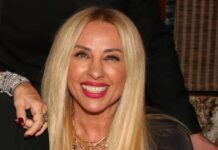 Πέθανε η Γωγώ Μαστροκώστα σε ηλικία 55 ετών – Η σπαρακτική ανάρτηση της κόρης της