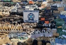 Χειροπέδες σε συμμορία που είχε πλημμυρήσει τη Μύκονο με «μαϊμού» Prada, Gucci και Louis Vuitton