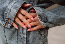 5 μοναδικά nail colors για το μανικιούρ του Μαΐου