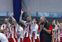 Ολυμπιακός – ΑΕΚ 36-30: Οι Πειραιώτες κυριάρχησαν και έκαναν το 2-1 στους τελικούς της Handball Premier