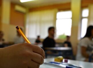 Πανελλήνιες 2026 – Νεοελληνική Γλώσσα: Τα θέματα και οι απαντήσεις