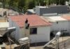 Περιστέρι: Σε αυτό το δώμα και μέσα σε ακαθαρσίες έμεναν τα 6 παιδιά με τους γονείς τους