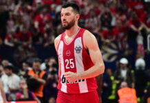 Σιγουριά για Άλεκ Πίτερς στην Αρμάνι Μιλάνο