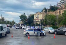 Πυροβολισμοί στο Μικρολίμανο: Αστυνομικοί «εξουδετέρωσαν» άνδρα που κουβαλούσε όπλα και χειροβομβίδες