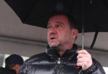Τέμπη – Πλακίας: Αν δεν αφήσουν τη συνωμοσιολογία, τα αποτελέσματα θα είναι καταστροφικά για όλους εμάς τους συγγενείς