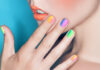 Rainbow Fish nails: Το πιο παιχνιδιάρικο nail trend της άνοιξης