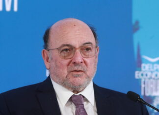 Στράτος Φαναράς: «Ψυχραιμία παιδιά, το νεκροταφείο κομμάτων θα έχει δουλίτσα»