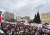 Πρωτομαγιά 2026: Πλήθος κόσμου στη συγκέντρωση στο Σύνταγμα με πανό και συνθήματα