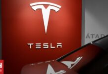 Αντιδρά η Σουηδία στην αυτόνομη οδήγηση της Tesla στην Ευρώπη – Αιχμή το όριο ταχύτητας