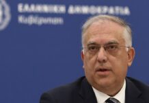 Θεοδωρικάκος – Ένωση Σούπερ Μάρκετ: Σε θετικό κλίμα η συζήτηση για συμφωνία μείωσης τιμών σε βασικά αγαθά – Παράταση του πλαφόν μέχρι να γίνει αυτό