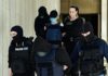Δολοφονία στον Άγιο Δημήτριο: Με εντάσεις και ξεσπάσματα η δίκη των τριών 20χρονων για εμπλοκή στην υπόθεση