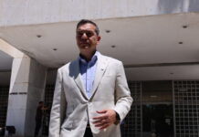 ΕΛΑΣ για πρόταση Δούκα περί συνεργασίας με το ΠΑΣΟΚ: «Δεν πέφτει καν στο τραπέζι»