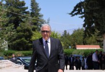 Ένταλμα σύλληψης σε βάρος του Δημήτρη Αβραμοπουλου στο πλαίσιο της έρευνας για το Qatargate