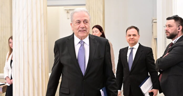 avramopoulos-dimitris-nd-1200x630.jpg