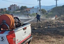 Φωτιά στη Νέα Πεντέλη: Καίει χαμηλή βλάστηση, κάτοικοι κατάφεραν να την περιορίσουν