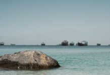 Το Ιράν απαντά σκληρά στις απειλές Τραμπ για το Χαργκ: Η αντίδρασή μας θα είναι «συντριπτική και οδυνηρή»