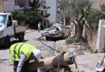 Τροχαίο στην Ηλιούπολη: Φορτηγό έπεσε σε κολώνα – Πού έχει διακοπεί η κυκλοφορία