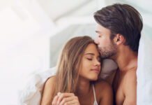 Όλη η αλήθεια για τις ερωτικές ταινίες στη σχέση: Την βοηθούν ή την καταστρέφουν;