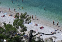 Καιρός σήμερα: Ζέστη με 33 βαθμούς – Βροχές στα ηπειρωτικά και καταιγίδες στα δυτικά ορεινά