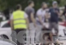 Καλλιθέα: Νέο βίντεο ντοκουμέντο από τον άγριο ξυλοδαρμό των δύο Αιγύπτιων – Το προφίλ του οδοντίατρου που τους επιτέθηκε με ρόπαλο
