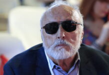 Ο Κουρουμπλής δηλώνει στέλεχος ΕΛΑΣ – Ενόχληση στην Αμαλίας