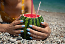 6 μοναδικά nail designs για τον πρώτο μήνα του καλοκαιριού