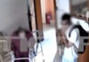 Μενίδι: Η στιγμή που νεαρός σε σπίτι ηλικιωμένης προσποιούμενος τεχνικό ρεύματος και ψάχνει για χρήματα