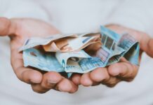 e-ΕΦΚΑ και ΔΥΠΑ: Ποιοι θα δουν χρήματα στους λογαριασμούς τους από Δευτέρα
