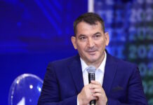 O Πύρρος Δήμας έγινε Παγκόσμιος Πρεσβευτής της άρσης βαρών