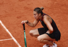 «Βόμβα» στο Roland Garros: Η Αρίνα Σαμπαλένκα αποκλείστηκε στα προημιτελικά με ήττα 2-1 σετ από την Ντιάνα Σνάιντερ