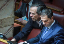 Θεοχάρης για Σαμαρά: «Δεν ήταν δικός μου ο όρος ακροδεξιός, απλώς συμφώνησα»