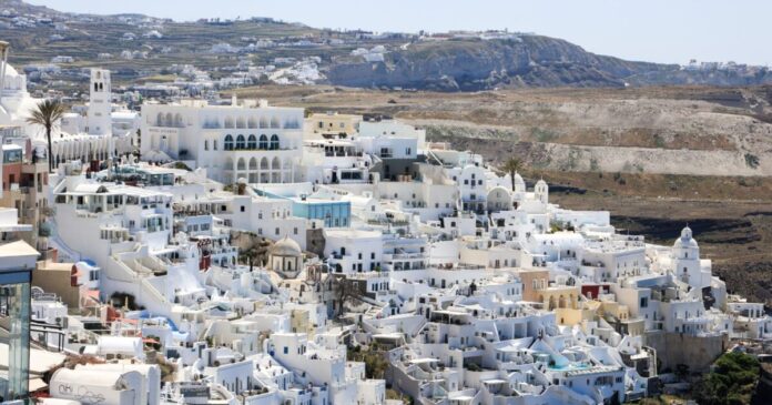 santorini-eurokinissi-1200x630.jpg