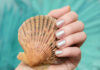 Seaglass nails: Η τάση που λατρεύουν fashionistas και stars