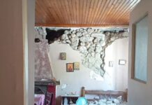 Μπαράζ σεισμών στην Εύβοια: Εικόνες και βίντεο από τις ζημιές σε σπίτια, μαγαζιά – Προβλήματα από τις κατολισθήσεις