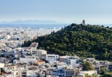 Γραφείο Προϋπολογισμού του Κράτους στη Βουλή: Οι 5 προτάσεις για να “ανοίξουν” σπίτια