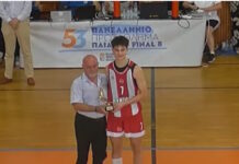 Ο MVP Θανάσης Σπανούλης οδήγησε τον Ολυμπιακό στην κατάκτηση του Πανελληνίου Πρωταθλήματος Παίδων στο μπάσκετ