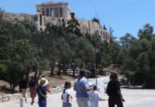 Καιρός: «Αποδυναμωμένος» φτάνει ο καύσωνας της Ευρώπης στην Ελλάδα μαζί με μπόρες – Πού θα ανέβει το θερμόμετρο και σε ποιες περιοχές θα βρέχει