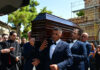 Μαίρη Λίντα: Αυτή ήταν η πιο συγκινητική στιγμή στο τελευταίο αντίο