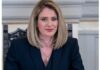 Συντάξεις χηρείας: Πότε έρχεται η διάταξη – Τι είπε η Άννα Ευθυμίου για τις εισφορές εργαζομένων του ταμείου επαγγελματικής ασφάλισης