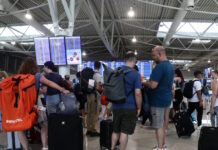 Ένωση Ελεγκτών Εναέριας Κυκλοφορίας: Η αύξηση στις πτήσεις, με μειωμένο προσωπικό και απαρχαιωμένο εξοπλισμό «μπλοκάρουν» τα αεροδρόμια