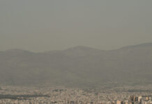 Καιρός: Ισχυροί άνεμοι, αφρικανική σκόνη και θερμοκρασία στους 38 βαθμούς Κελσίου – Η πρόγνωση των επόμενων ημερών