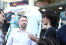 Σκληρή κριτική ΠΑΣΟΚ για το «Ελλάδα 2.0»: Ζητά απαντήσεις για το Ταμείο Ανάκαμψης – Συναντήσεις Ανδρουλάκη με Γεραπετρίτη και Δένδια