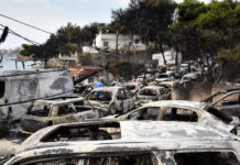 Φωτιά στο Μάτι: Οκτώ χρόνια από την τραγωδία – Τα ανοιχτά «μέτωπα» και ο δικαστικός «Γολγοθάς» των συγγενών των νεκρών